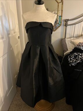Strapless Black A-Line Cocktail Dress